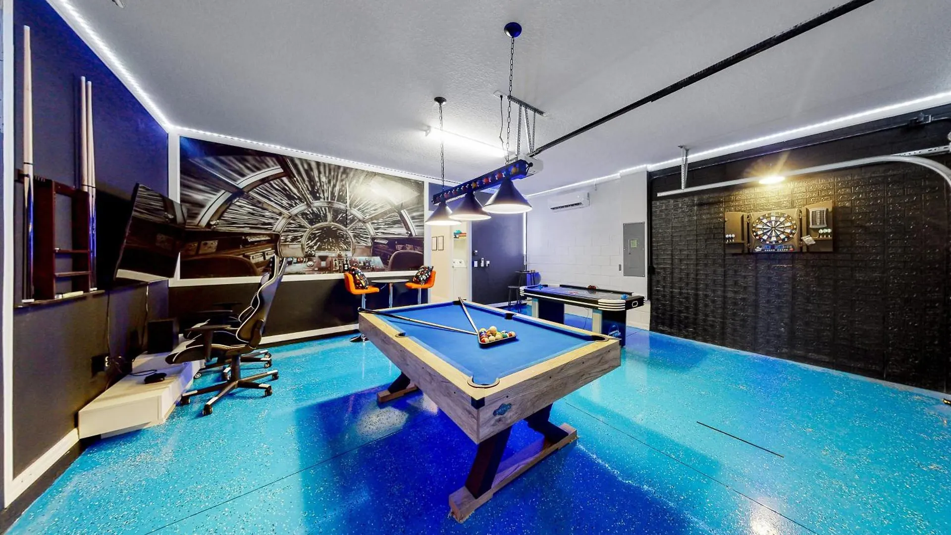 Davenport Darling In Windsor Island Villa